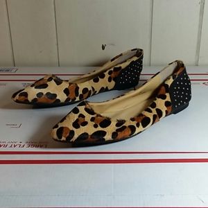 STEVE MADDEN Leopard Print Stud Leather Flats